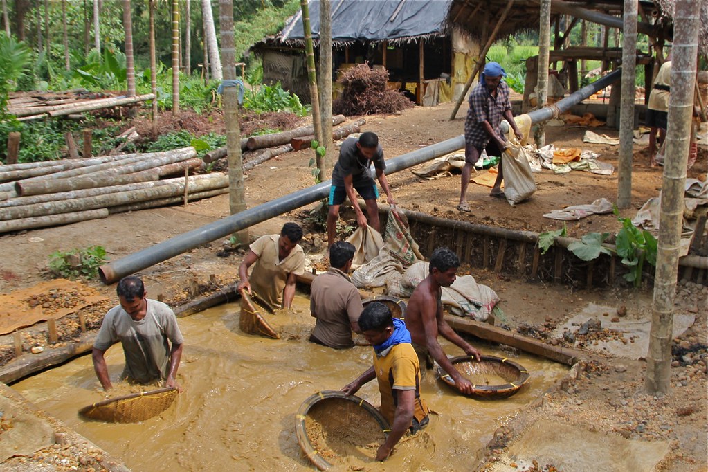 Explore Gem Mines in Rathnapura from Kalutara